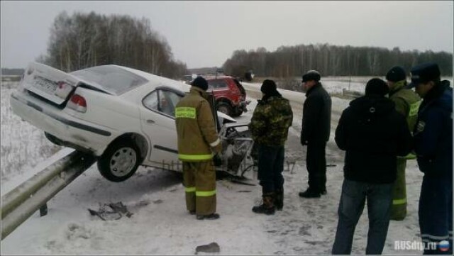 В Новосибирской области в ДТП погибли 2 человека 
