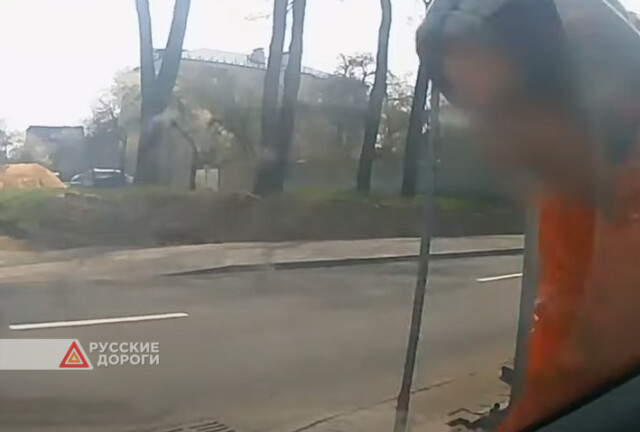 Велосипедист врезался в такси в Гродно 