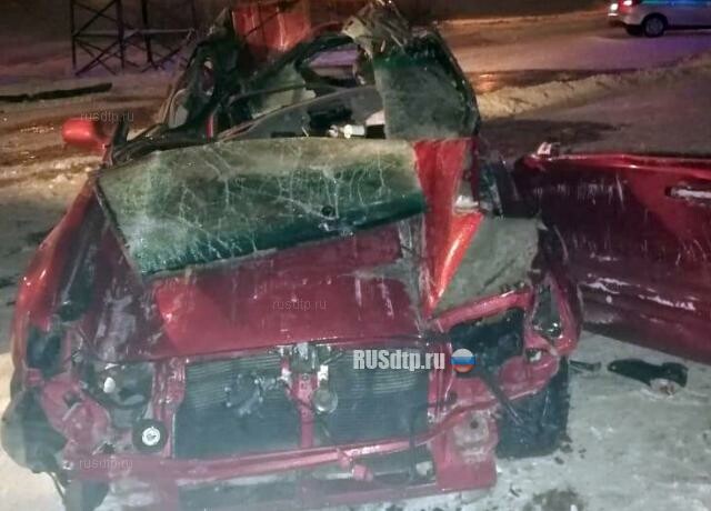 Водитель Subaru погиб в ДТП с автогрейдером в Новом Уренгое 