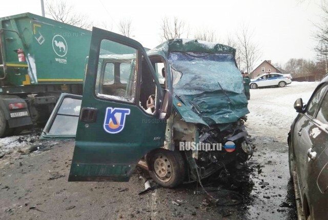 46-летний пассажир микроавтобуса погиб в ДТП в Калининграде 