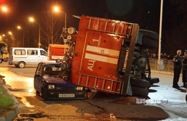 ЗИЛ опрокинулся на Оку 