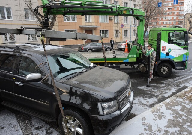 «Успеть за 15 минут»: водителям хотят дать время, чтобы предъявить документы и избежать эвакуации 