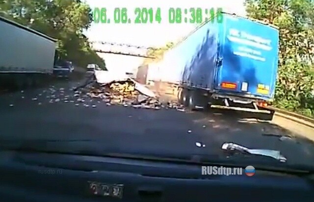 Все рассыпал 