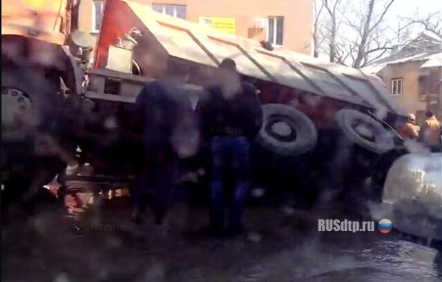 Камаз провалился 