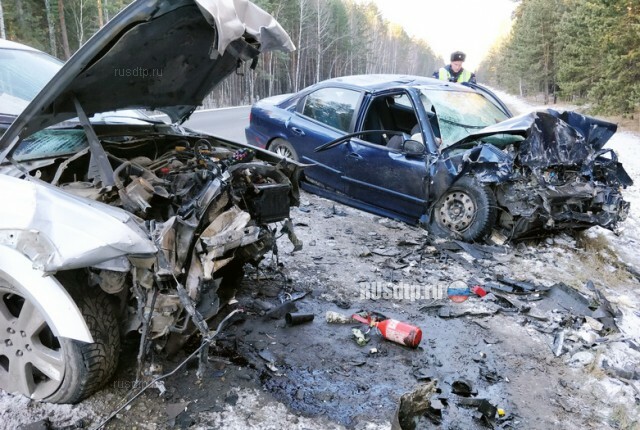 Один человек погиб и шестеро пострадали в утреннем ДТП под Курганом 