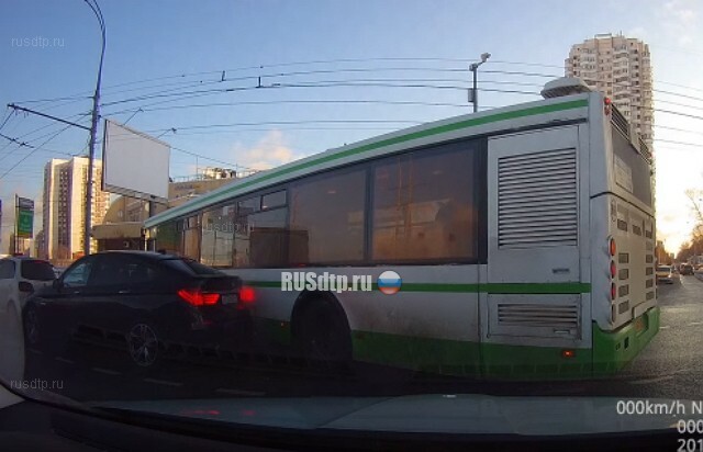 Автобус vs BMW(с)