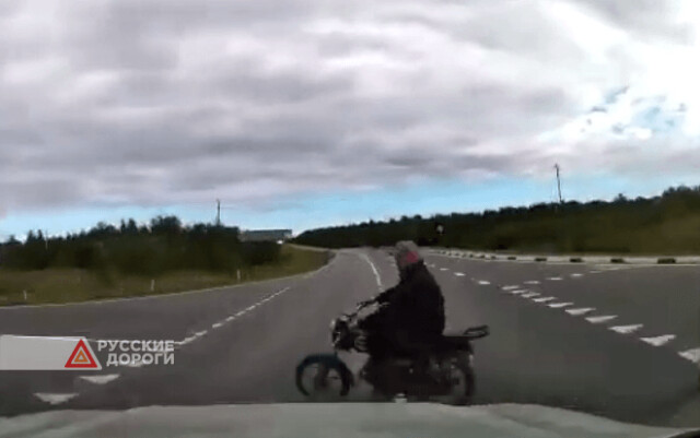 Мотоциклист умер спустя месяц после ДТП в Вологодской области