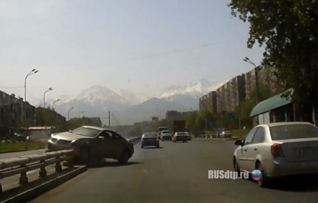 Педали попутала 