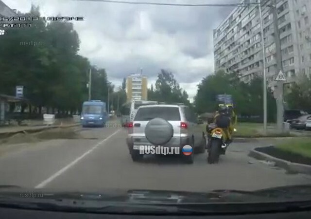 ДТП с мотоциклистом и автомобилем в Москве