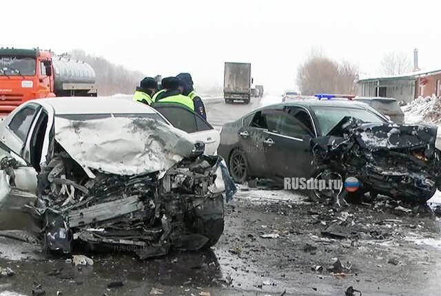 Два человека погибли в утреннем ДТП в Барнауле 