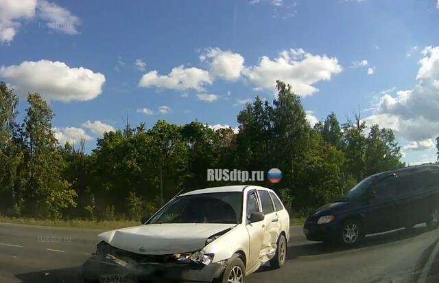 Опасность впереди и сзади