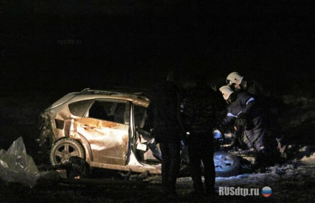 Два большегруза и легковой автомобиль столкнулись на трассе М-2 «Крым» 