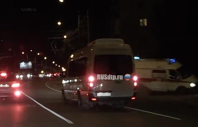 Спешащая на вызов \»Скорая помощь\» попала в ДТП в Волгограде