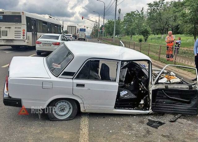 Водитель «семерки» погиб в ДТП в Волгограде 
