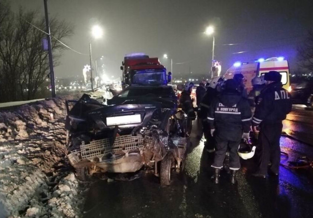 Три человека погибли в массовом ДТП на Мызинском мосту в Нижнем Новгороде 