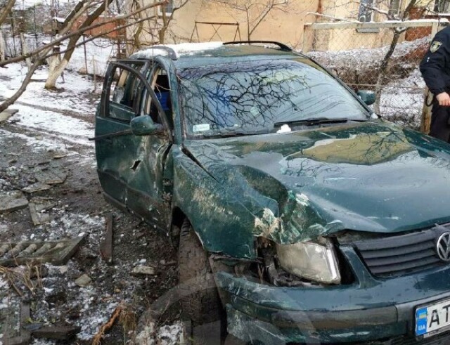 Пьяный водитель врезался в ограждение 