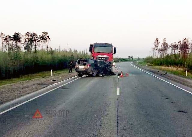 Трое мужчин погибли в ДТП под Нефтеюганском 