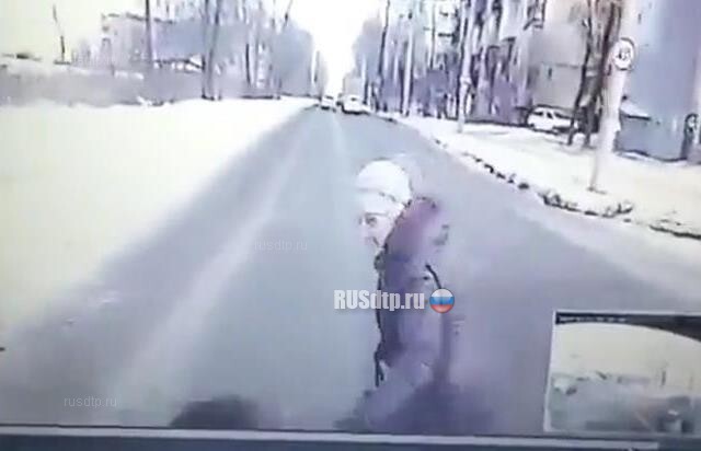 В Хабаровке водитель сбил женщину