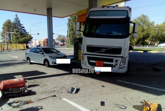 Столкновение грузовиков в Изобильном попало на видео 