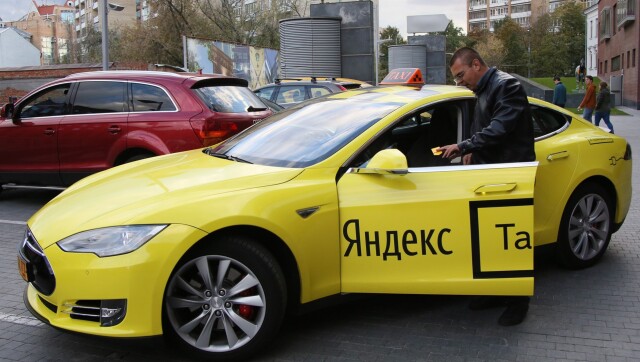В Правительстве хотят пересмотреть тарифы ОСАГО для электромобилей в каршеринге и такси 