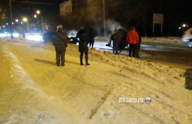 В Оренбурге в лобовом ДТП погибли два человека 