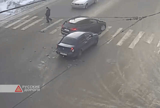 Столкновение на перекрестке в Петрозаводске