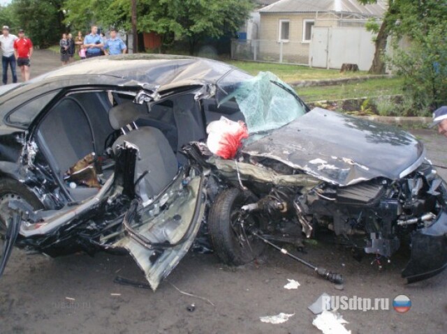 На Луганщине «Шевроле» столкнулся с «Hyundai» 
