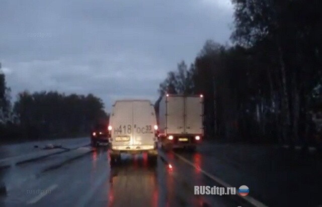 Газель проехала по сбитой женщине 