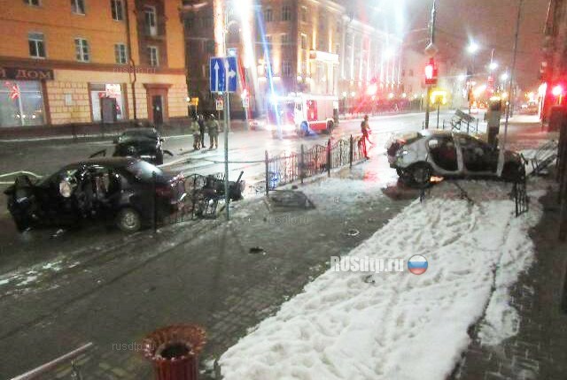 В Смоленске 33-летний мужчина погиб в ДТП по вине лихача на «Мерседесе» 