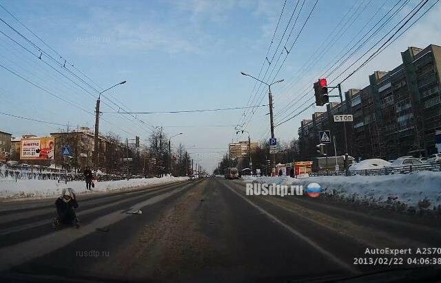 Водитель \»Гранты\» сбил школьницу и скрылся с места ДТП в Дзержинске