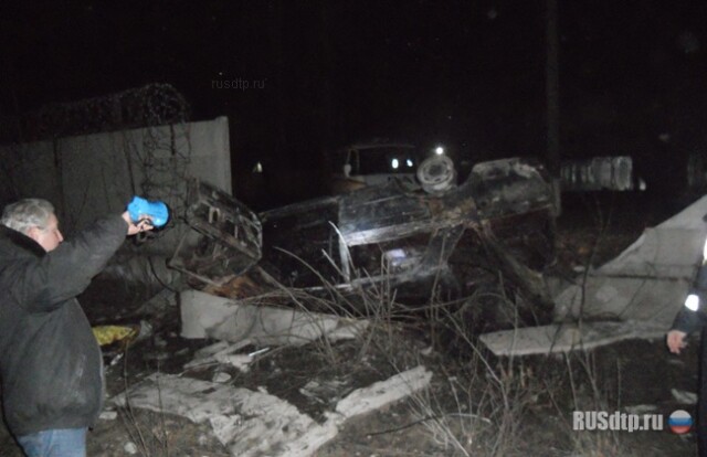 В Донецке сгорел ВАЗ 