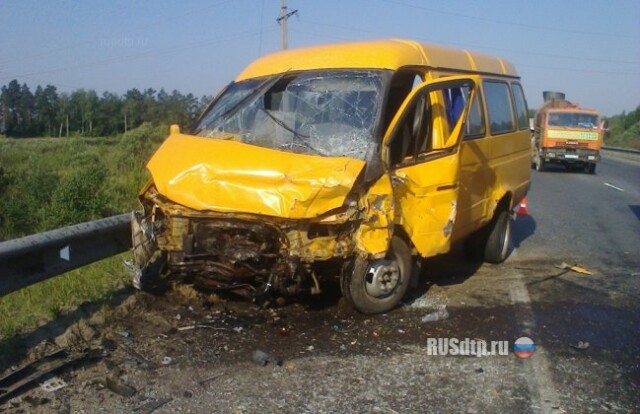 В ДТП с участием автобуса под Владимиром погибли 2 человека 