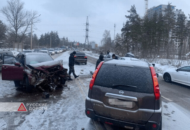 Массовая авария произошла в Воронеже 