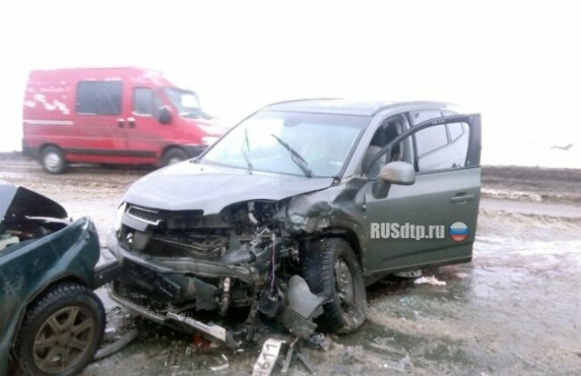 В утреннем ДТП на трассе М-5 погиб водитель ВАЗа 