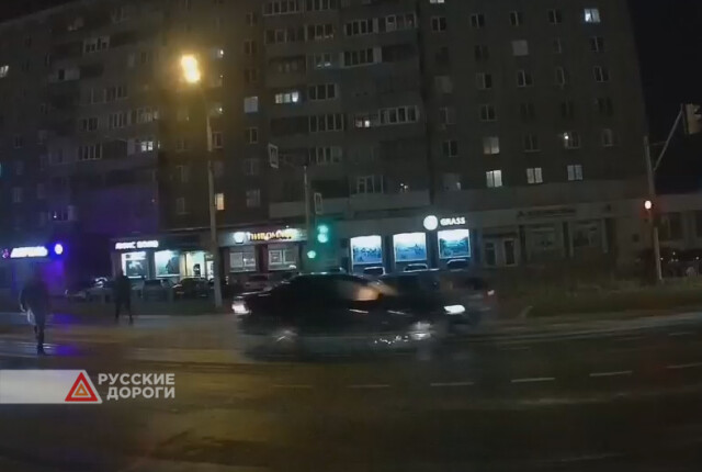 Жесткое ДТП на перекрестке в Магнитогорске