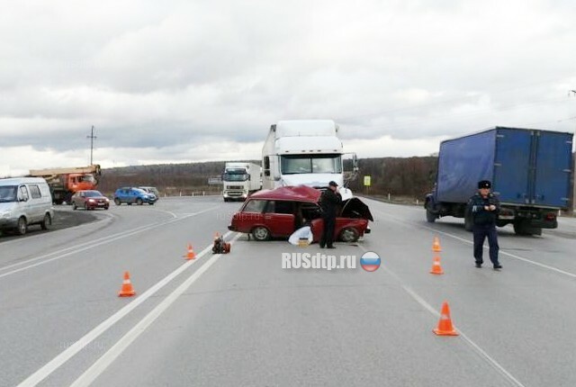 Пенсионер погиб, совершая опасный маневр на трассе М-5 в Катав-Ивановском районе 