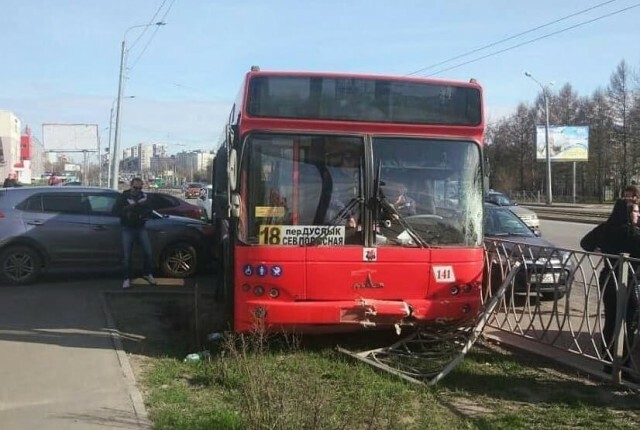 В Казани автобус насмерть сбил пенсионерку 