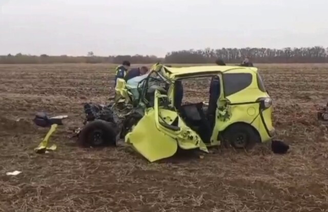 Семья из трёх человек погибла в ДТП в Краснодарском крае 