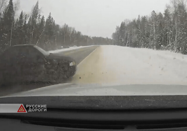 Водитель чудом избежал ДТП на трассе между Костромой и Судиславлем