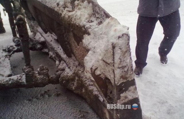 Пассажирка «Лады» осталась без головы 