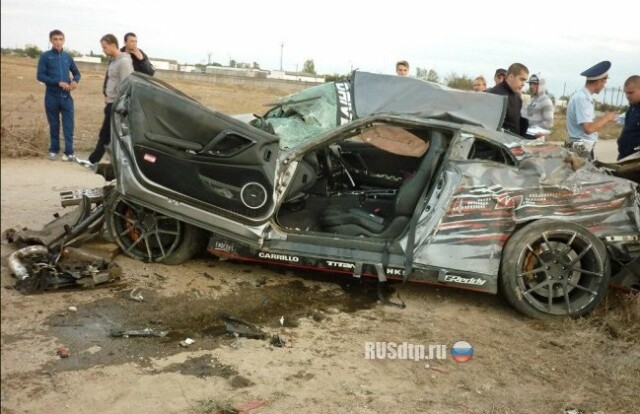 Во время драг-заезда, разбился гонщик на Nissan GT-R 