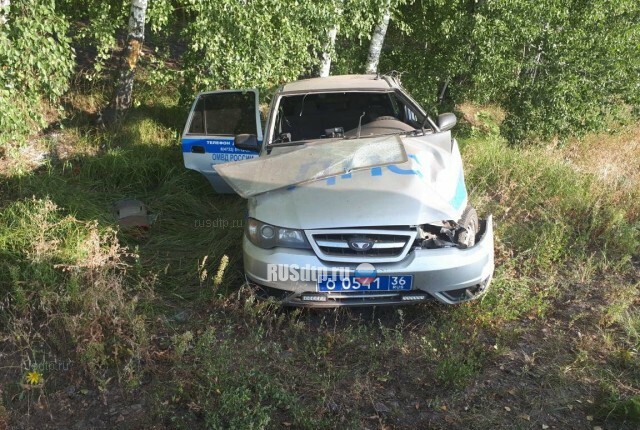 В Воронежской области в ходе погони водитель разбил две патрульные машины и скрылся 