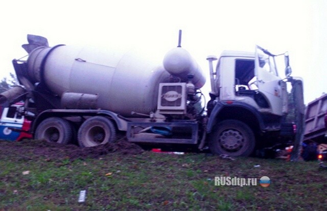 В Минске столкнулись грузовик и автобус 