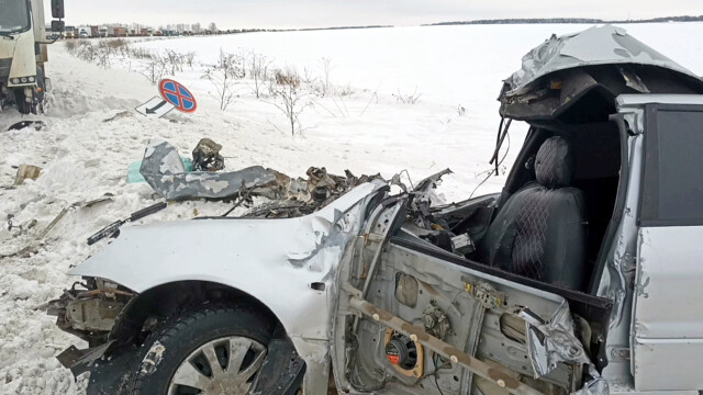 Три человека погибли в массовом ДТП в Нижегородской области 