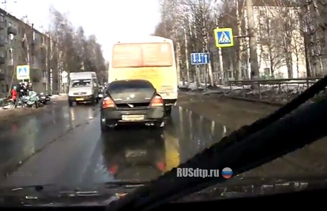 Врезался в ПАЗик 