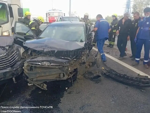 Один человек погиб в массовом ДТП на МКАД 
