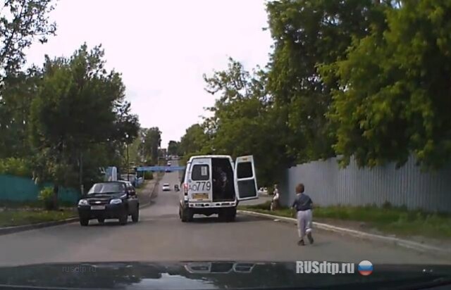 Весь в зеленке будет 