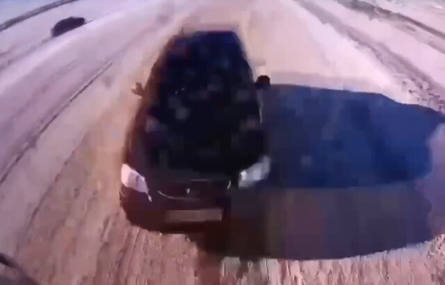 «Не справился с управлением»: Hyundai Accent лоб в лоб столкнулся с фурой в Ростовской области