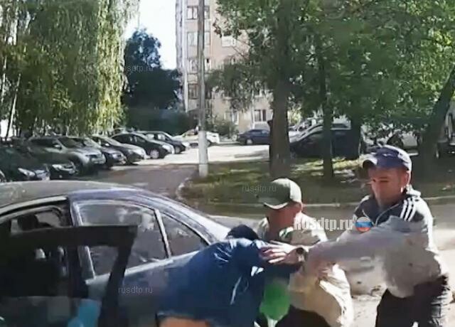 Неудачная попытка угона автомобиля на юге Москвы