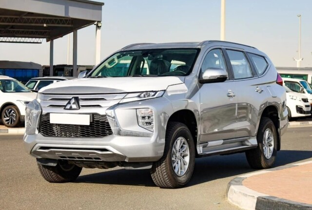 Возвращение легенды: «неубиваемый» Mitsubishi Pajero Sport в России продают дешевле «китайцев» 